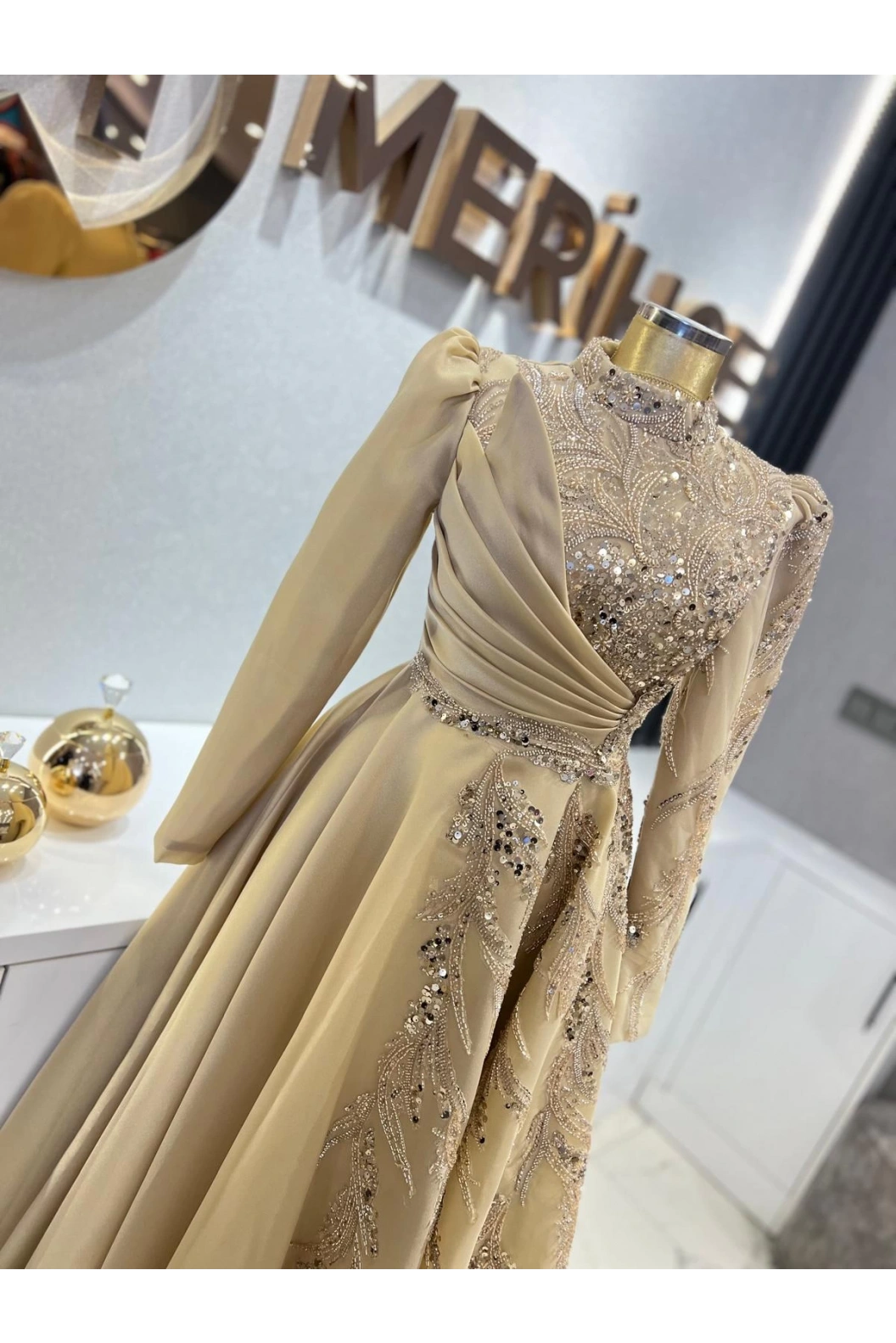 FERİHA SARIOĞLU-BELGİN ABİYE BEJ