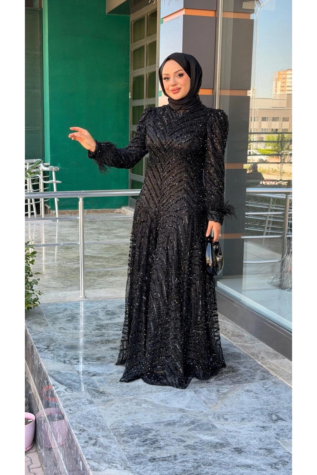 FERİHA SARIOĞLU-BİLGE ABİYE SİYAH