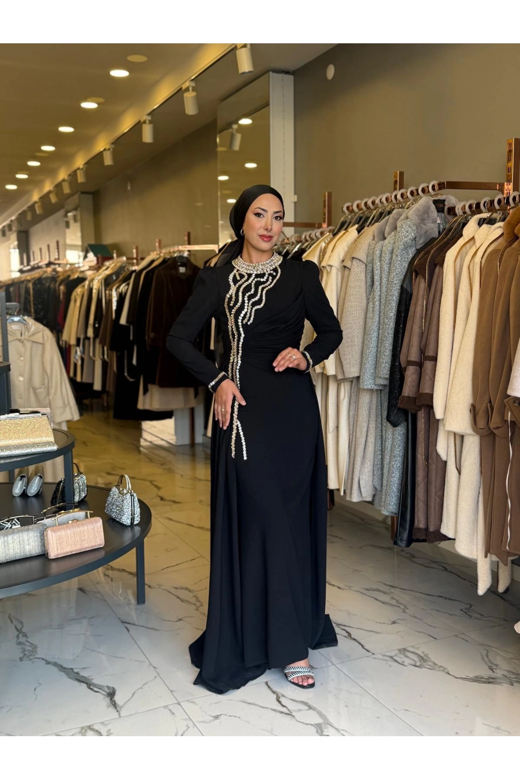 FERİHA SARIOĞLU-KÜBRA ABİYE SİYAH