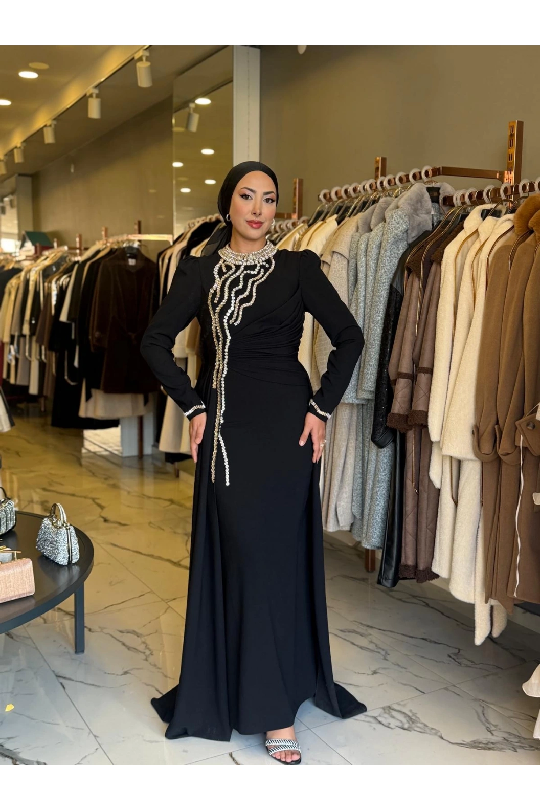 FERİHA SARIOĞLU-KÜBRA ABİYE SİYAH