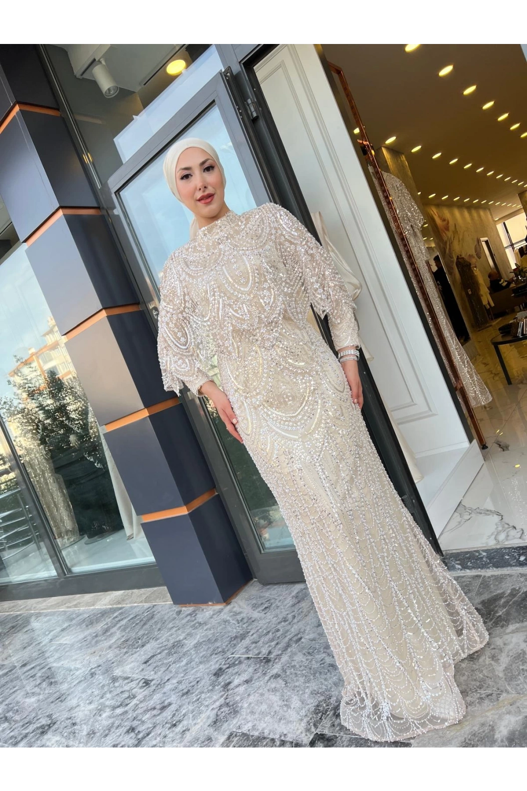 GAMZE ÖZKUL DİVA ABİYE BEJ