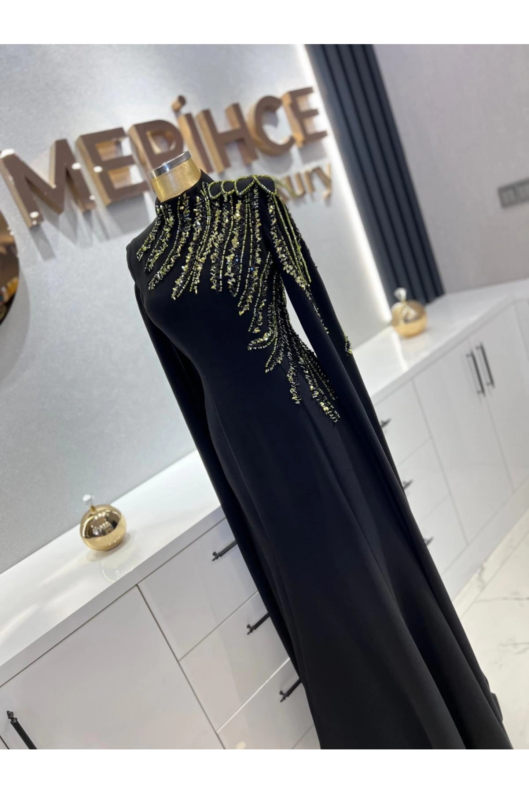 GAMZE ÖZKUL-SALKIM ABİYE YEŞİL