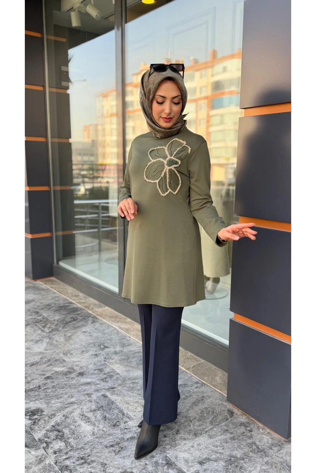 HAYA-ÇİÇEK NAKIŞLI TUNİK YEŞİL