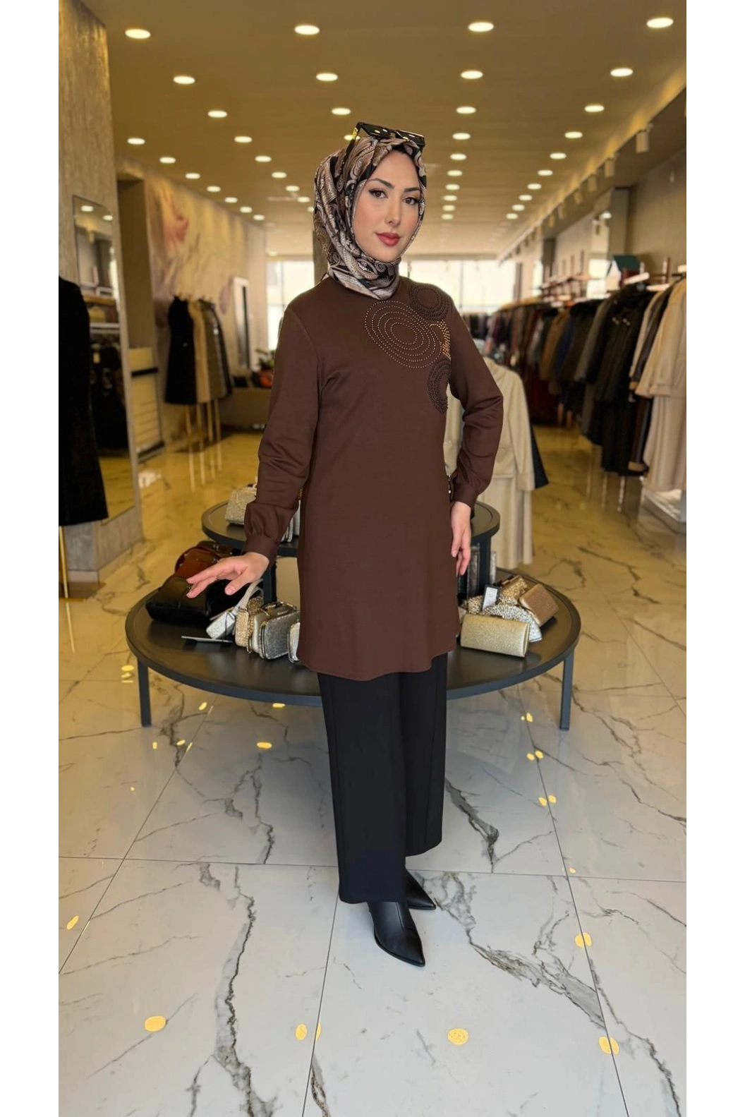 HAYA-DAİRE İNCİLİ TUNİK KAHVE