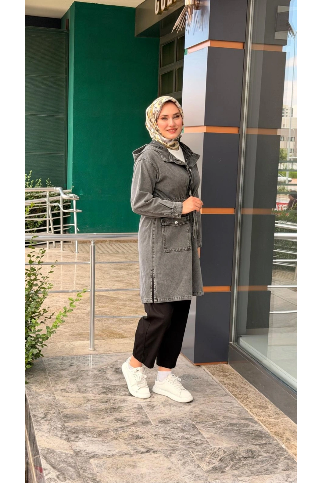MAGAZİN-KAPŞONLU DENİM GRİ
