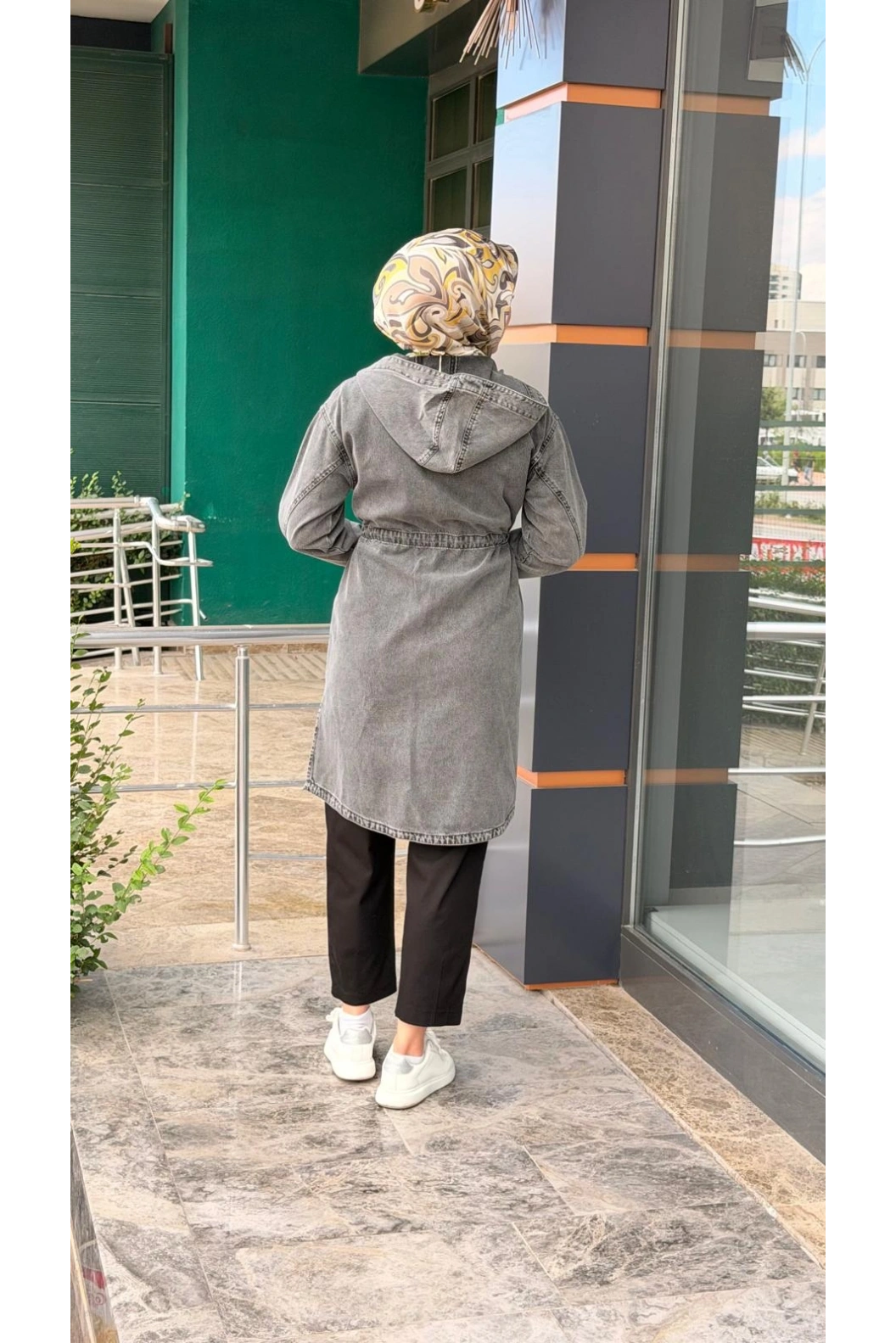 MAGAZİN-KAPŞONLU DENİM GRİ