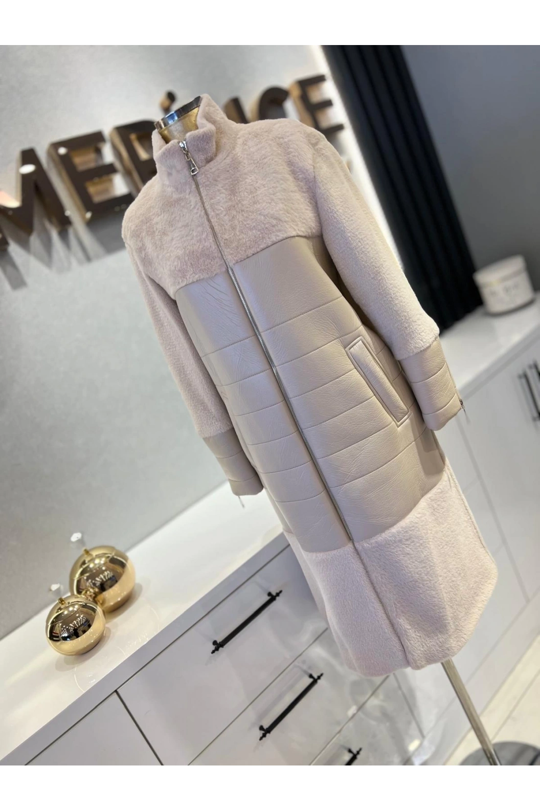 MATEKS-DERİ DETAYLI ANGORA KABAN BEJ