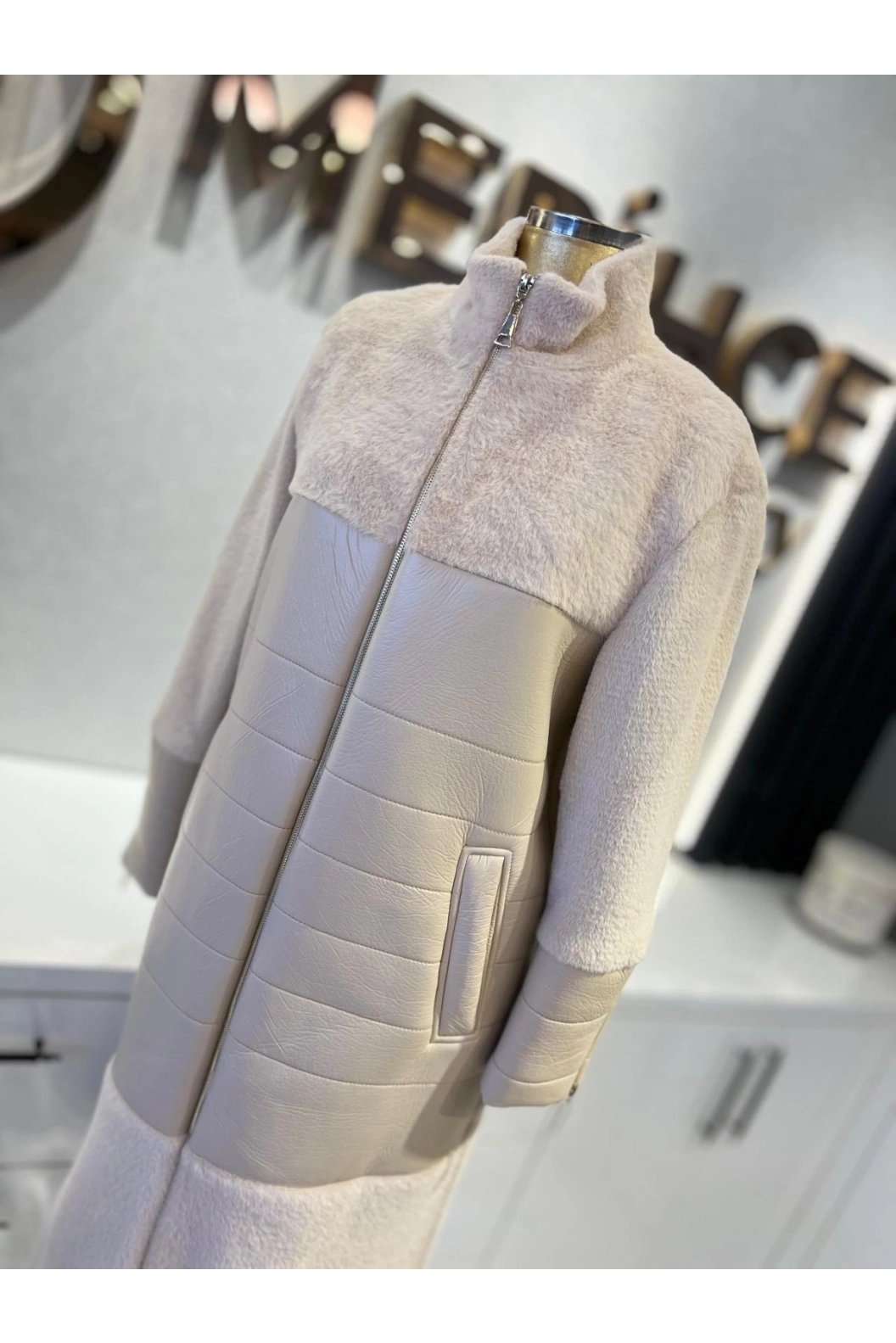 MATEKS-DERİ DETAYLI ANGORA KABAN BEJ