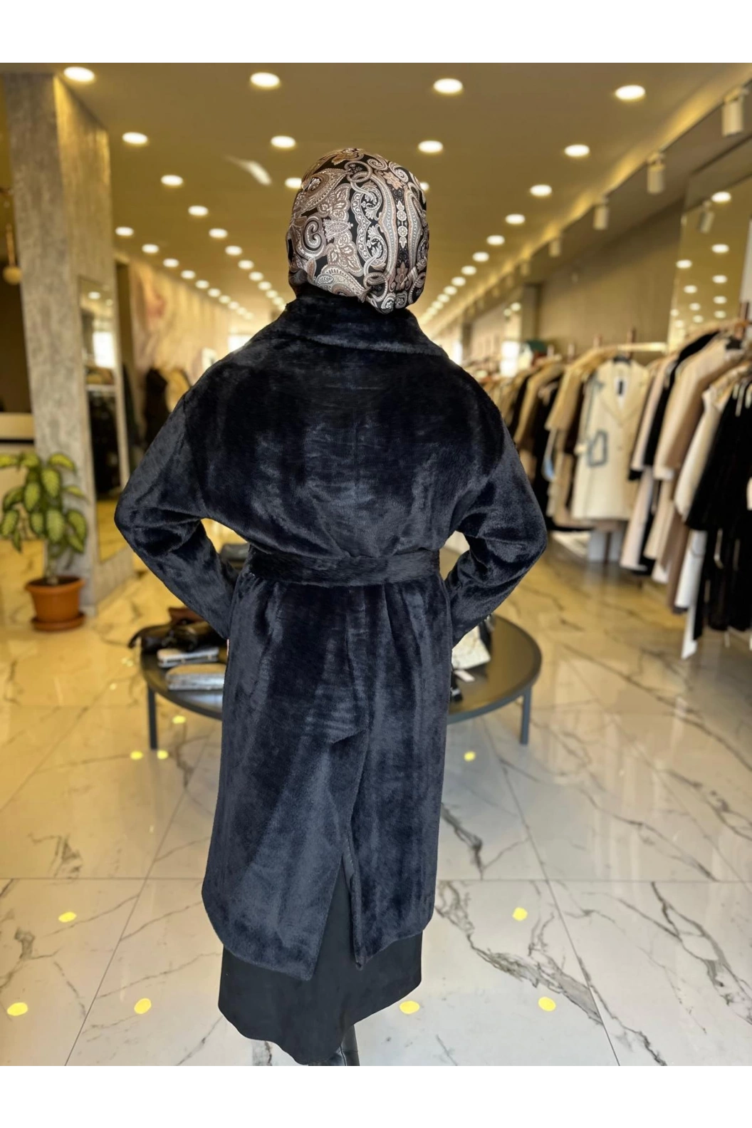 MATEKS-DERİ DETAYLI ANGORA KABAN SİYAH