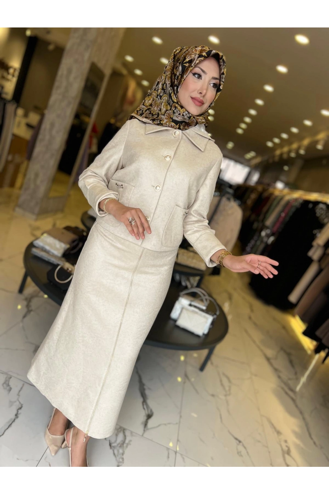 MATEKS-KAPŞONLU SÜET TAKIM BEJ