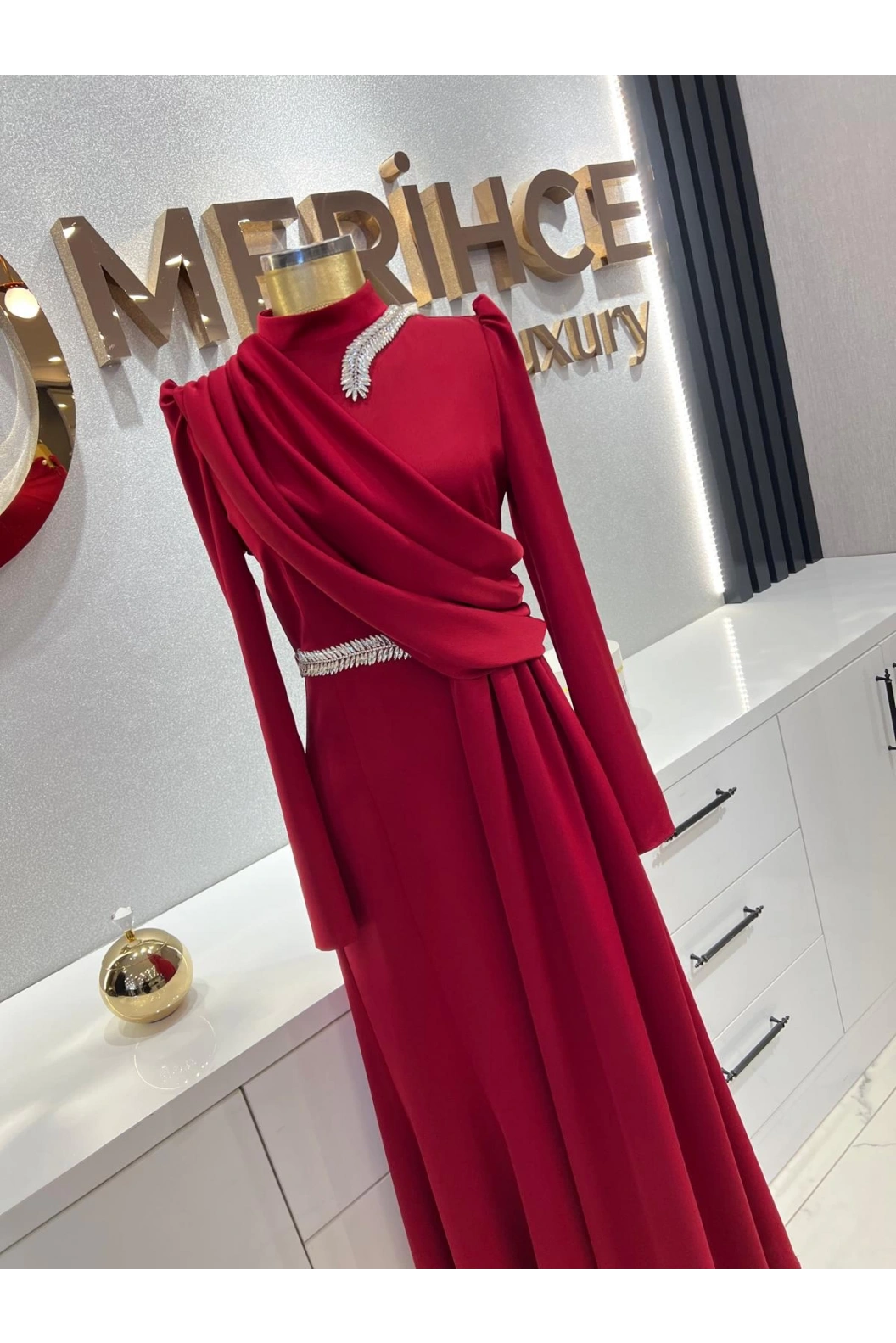 MATEKS-KREP SATEN BALIK ELBİSE KIRMIZI