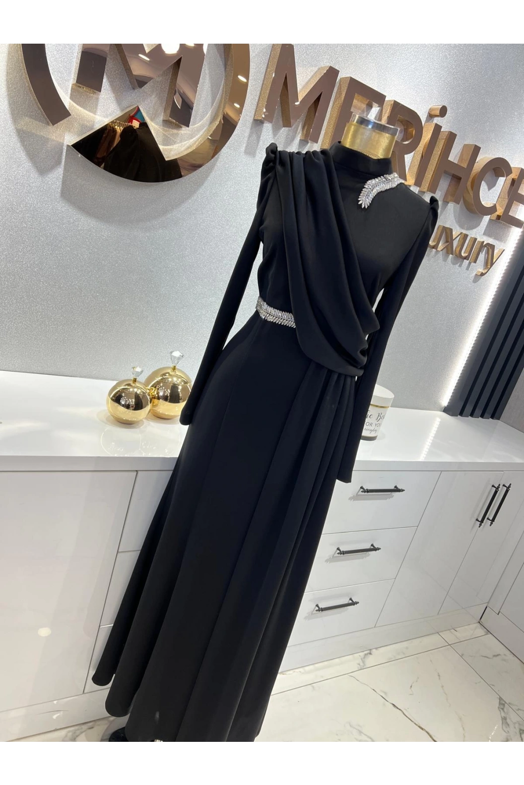 MATEKS-KREP SATEN BALIK ELBİSE SİYAH