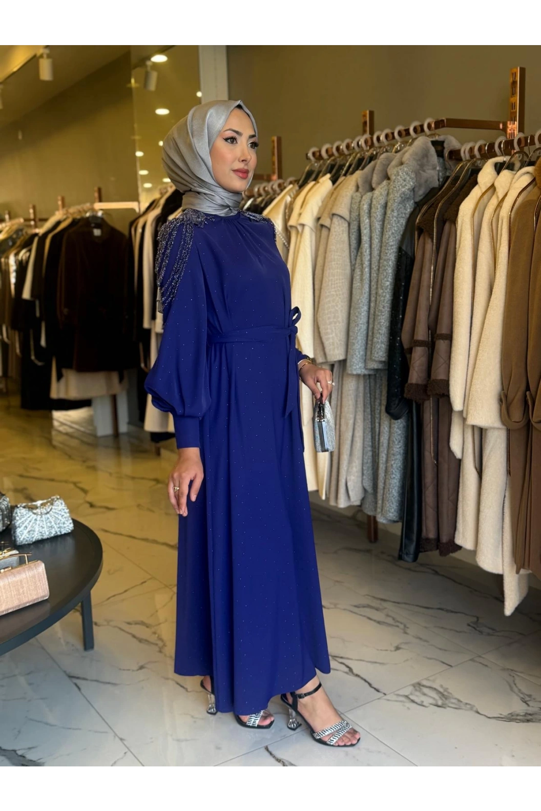 MATEKS-OMUZLARI BONCUKLU ELBİSE MOR