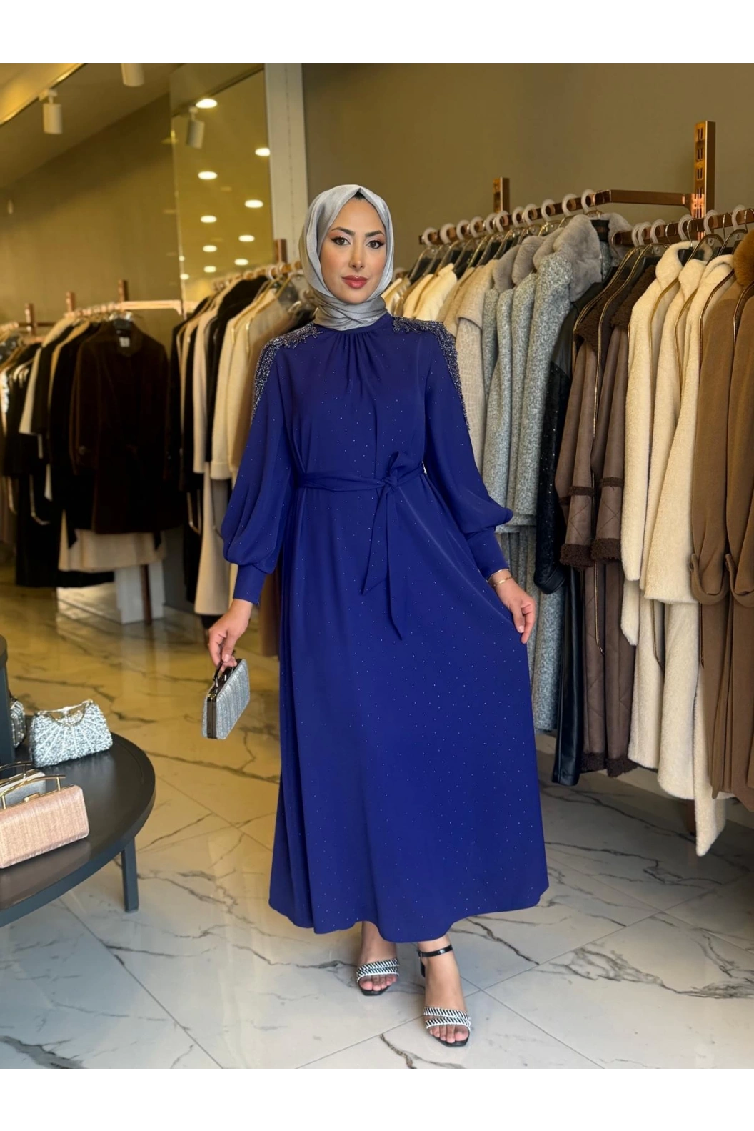 MATEKS-OMUZLARI BONCUKLU ELBİSE MOR