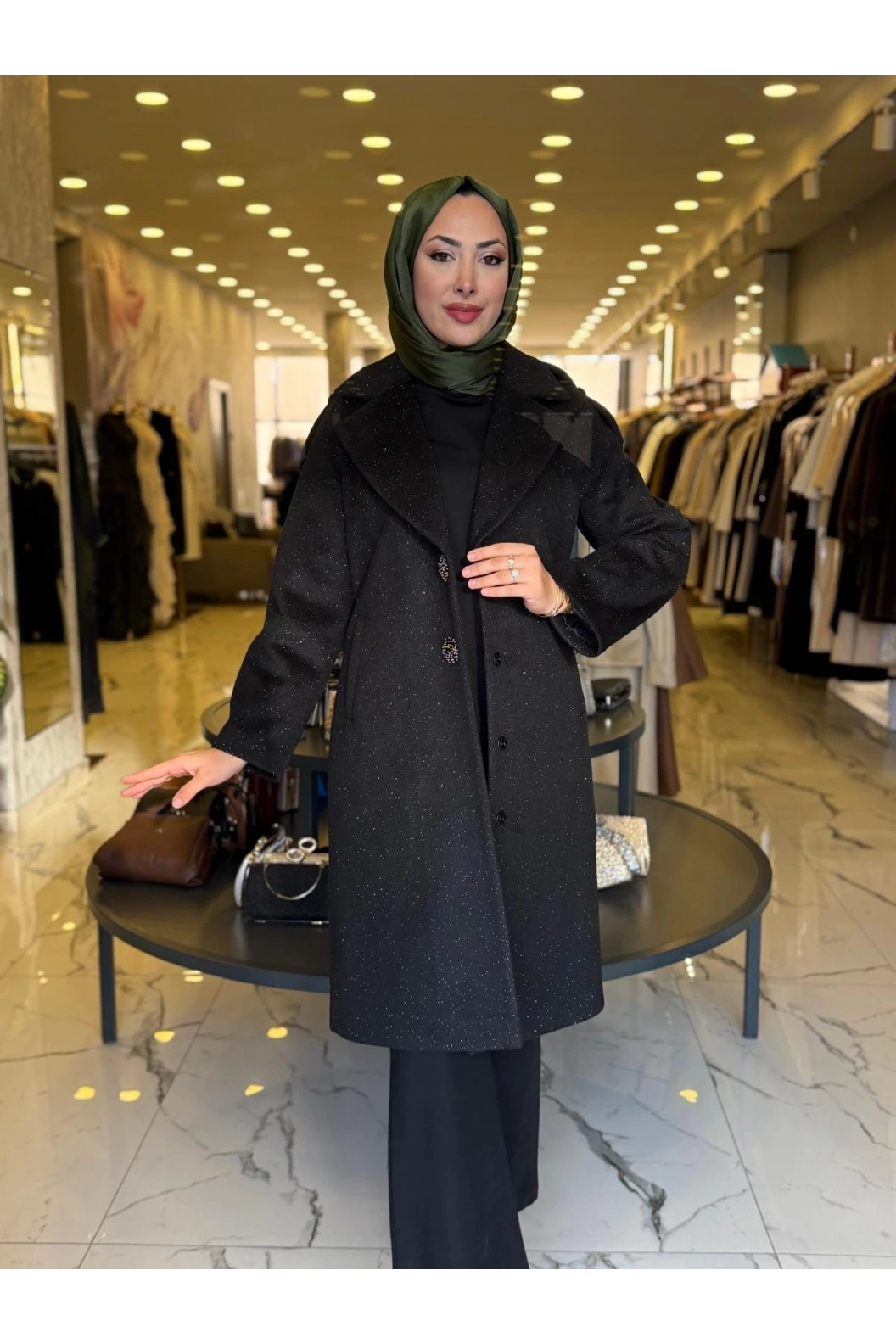 MATEKS-SİMLİ OMZU DÜĞME DETAYLI KAŞE KABAN SİYAH