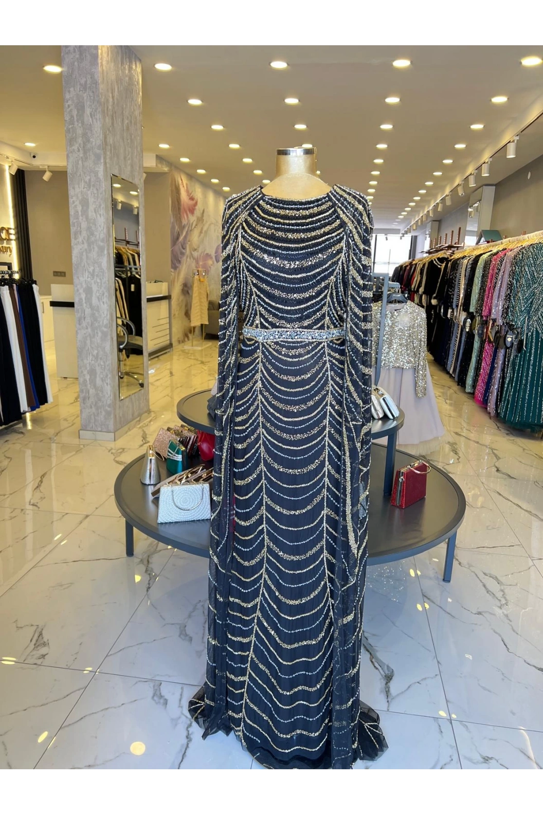 MAXWELA-PELERİNLİ İTHAL ABİYE SİYAH