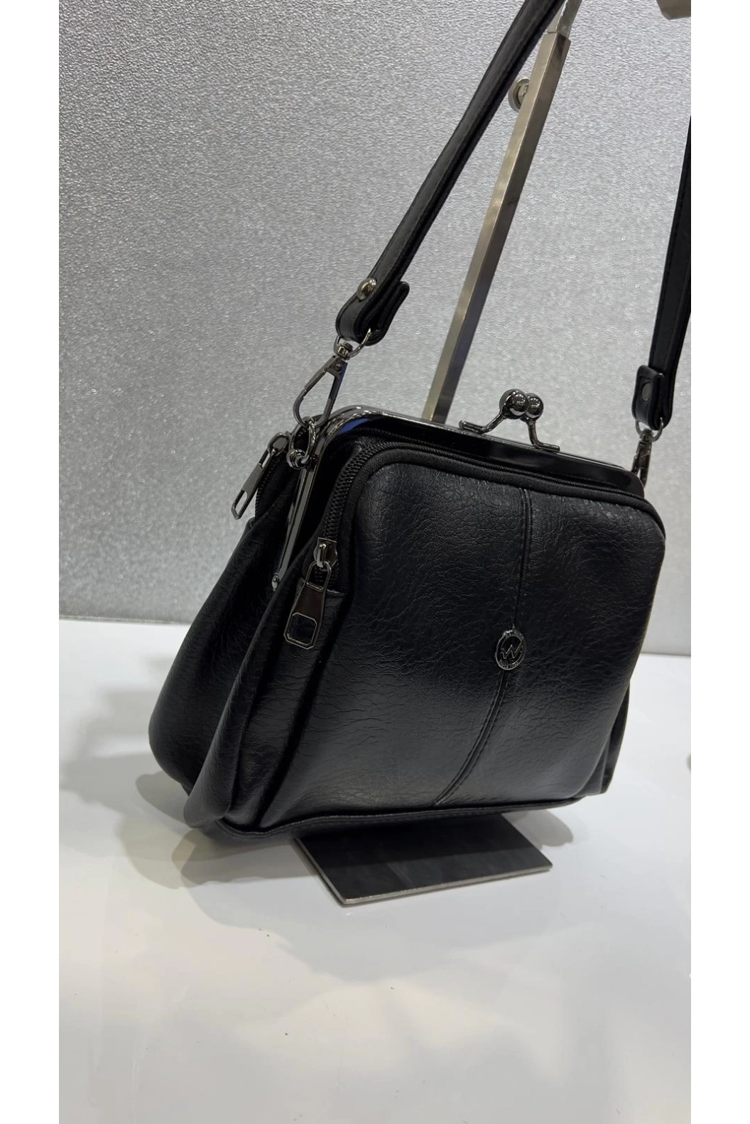 MERİHCE-OMUZ ÇANTASI SİYAH