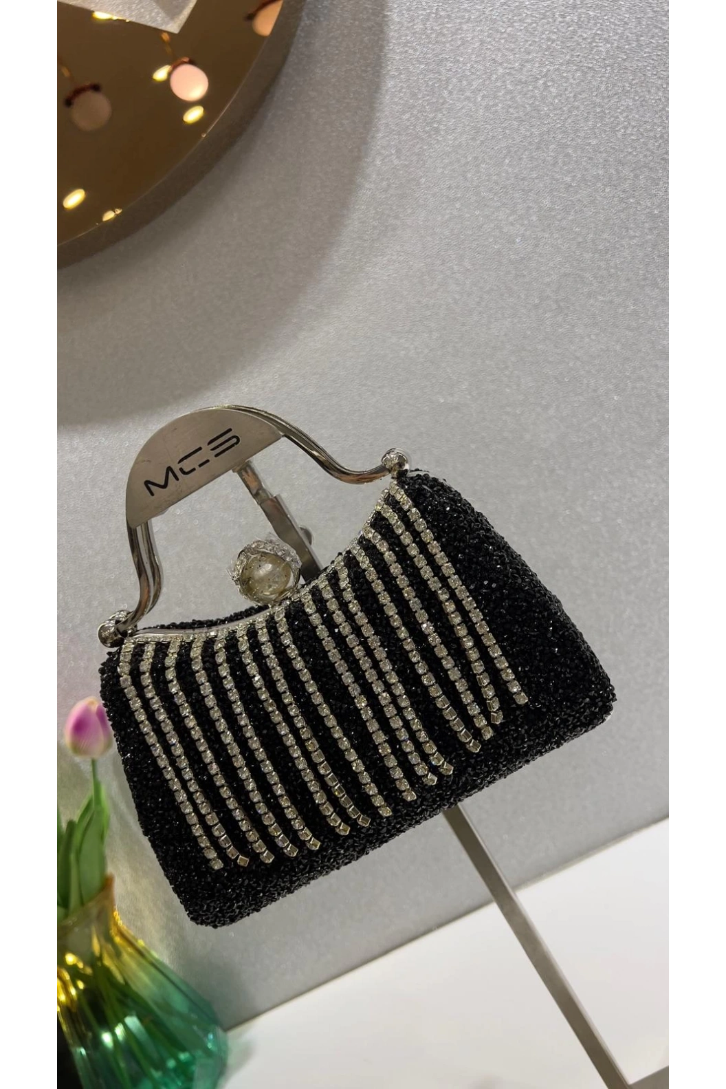 MERİHCE-PÜSKÜLLÜ ABİYE ÇANTA SİYAH