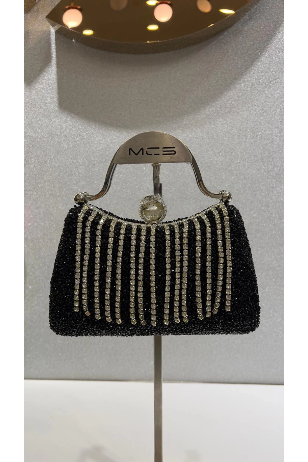 MERİHCE-PÜSKÜLLÜ ABİYE ÇANTA SİYAH