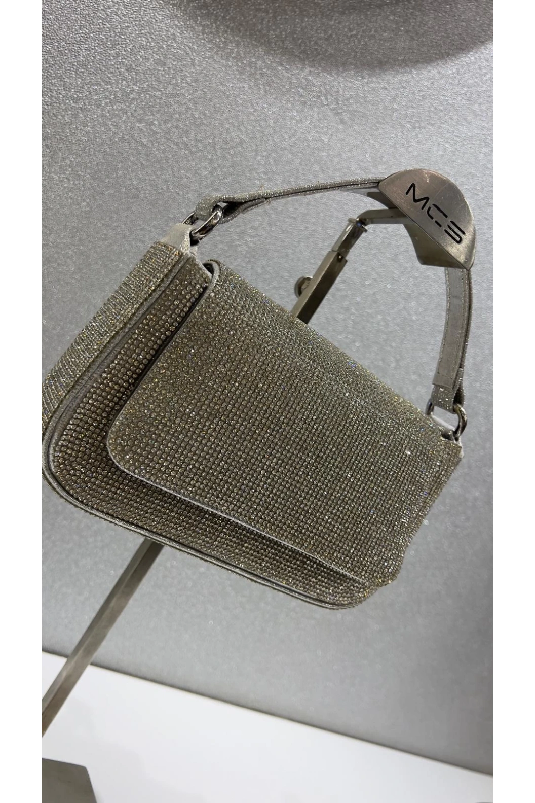 MERİHCE-TAŞLI ÇANTA GÜMÜŞ