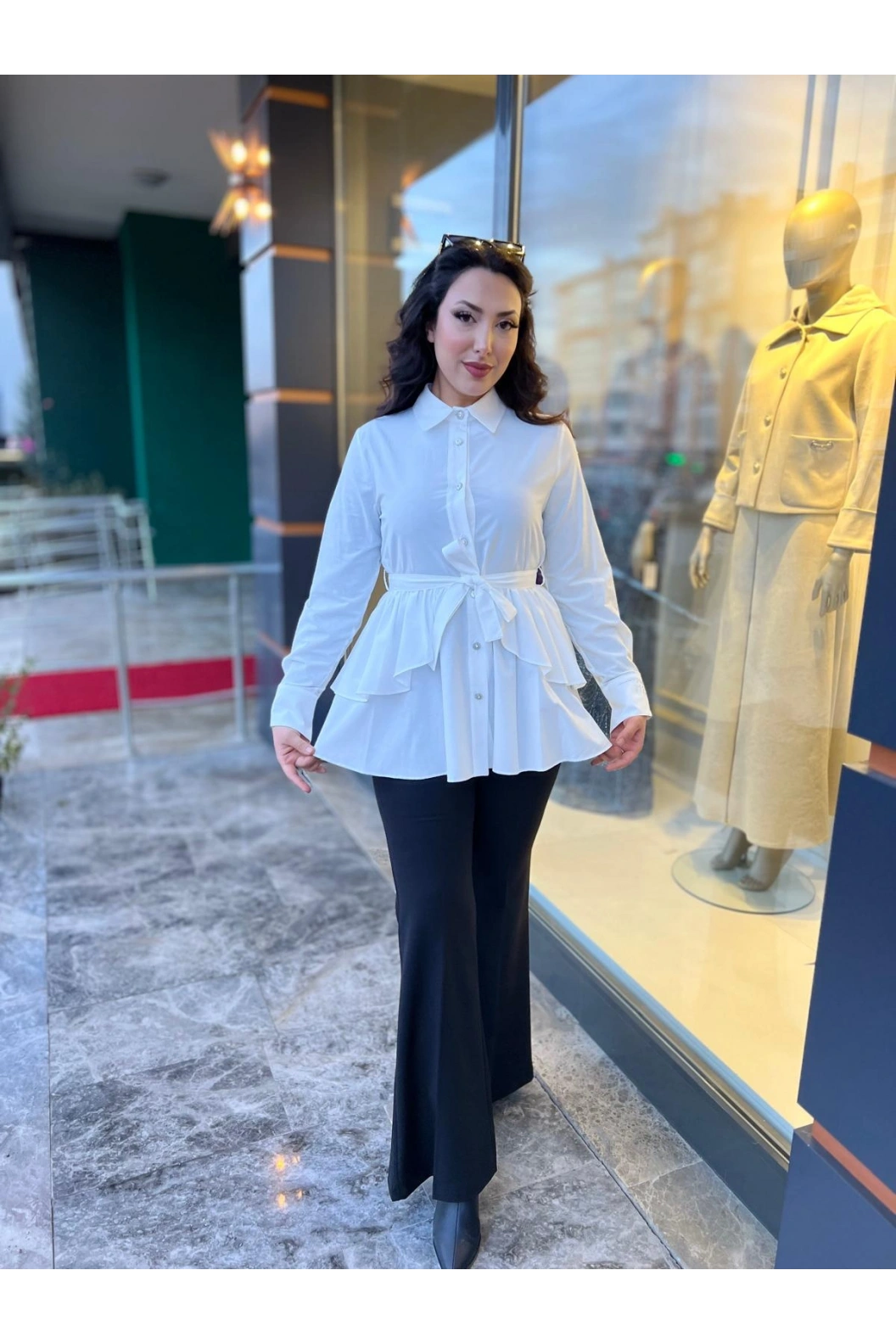 MY312-ARKASI DANTELLİ TUNİK EKRU