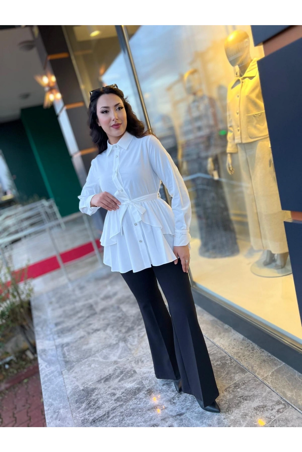 MY312-ARKASI DANTELLİ TUNİK EKRU