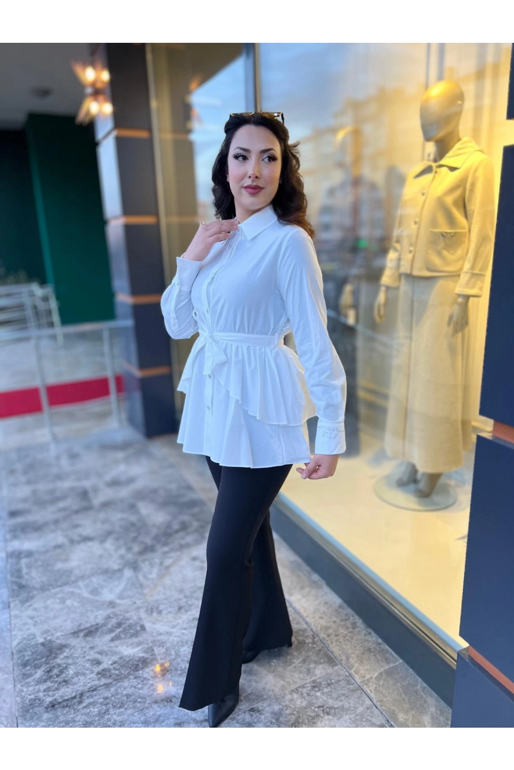 MY312-ARKASI DANTELLİ TUNİK EKRU