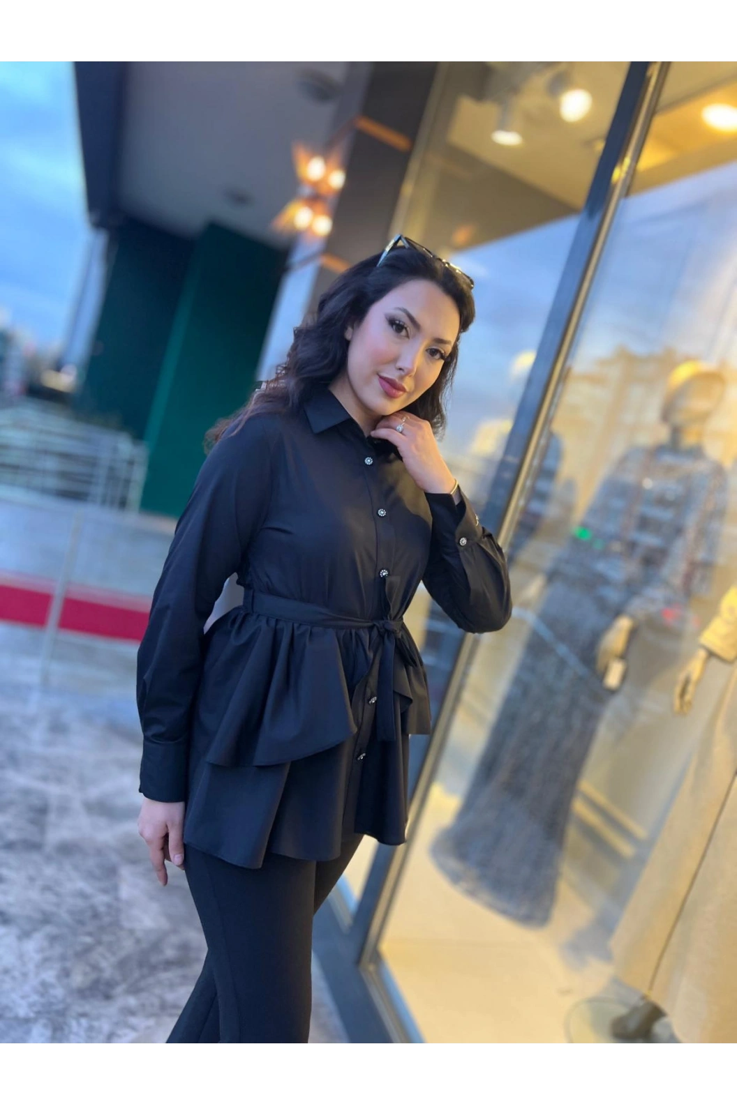 MY312-ARKASI DANTELLİ TUNİK SİYAH