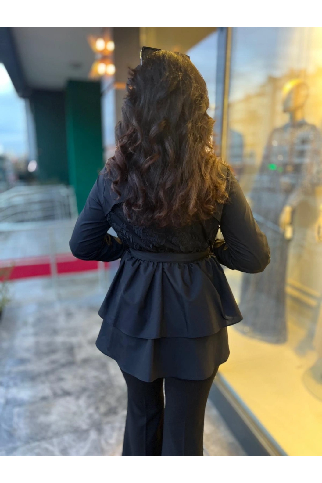 MY312-ARKASI DANTELLİ TUNİK SİYAH