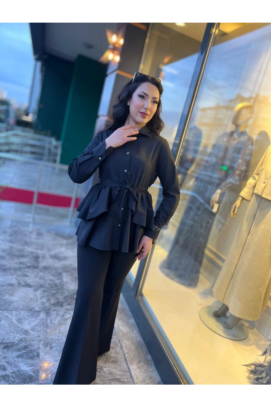 MY312-ARKASI DANTELLİ TUNİK SİYAH