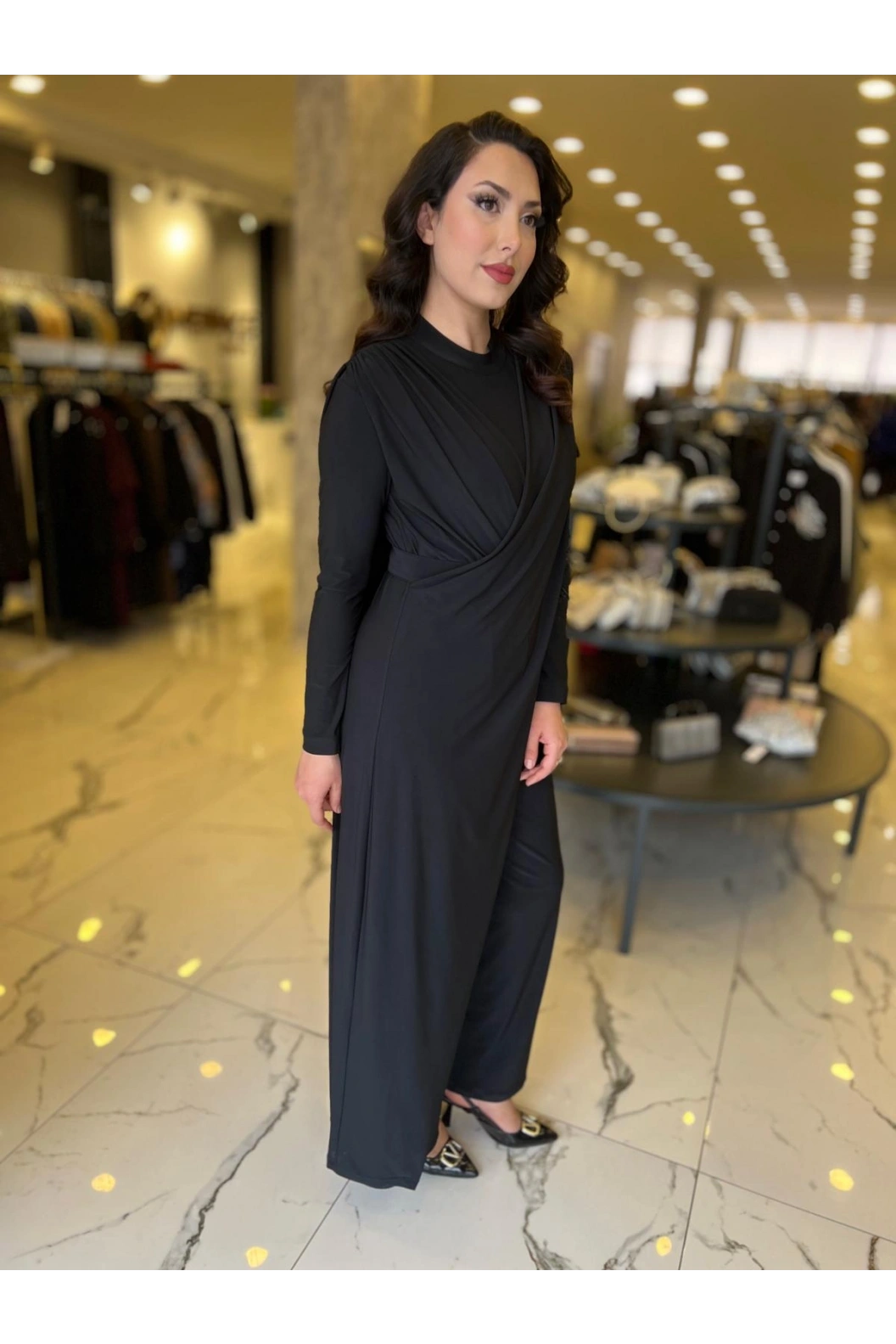 MY312-KEMER DETAYLI TUNİK SİYAH