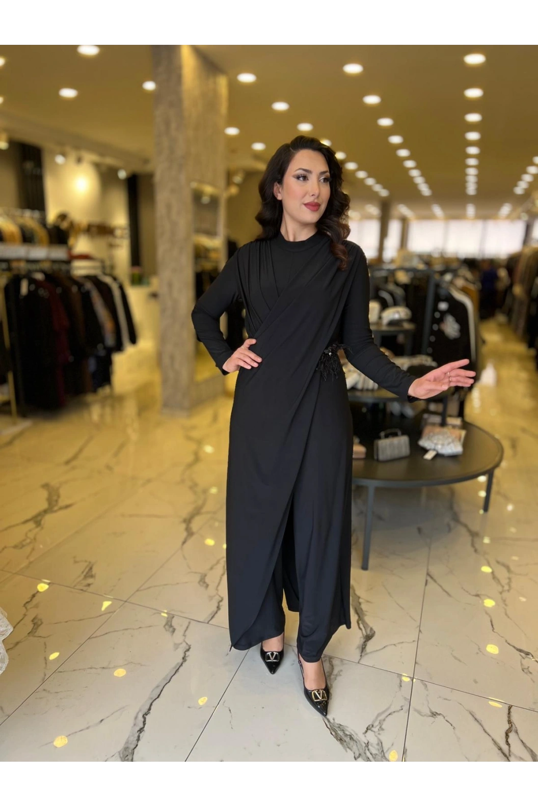 MY312-KEMER DETAYLI TUNİK SİYAH