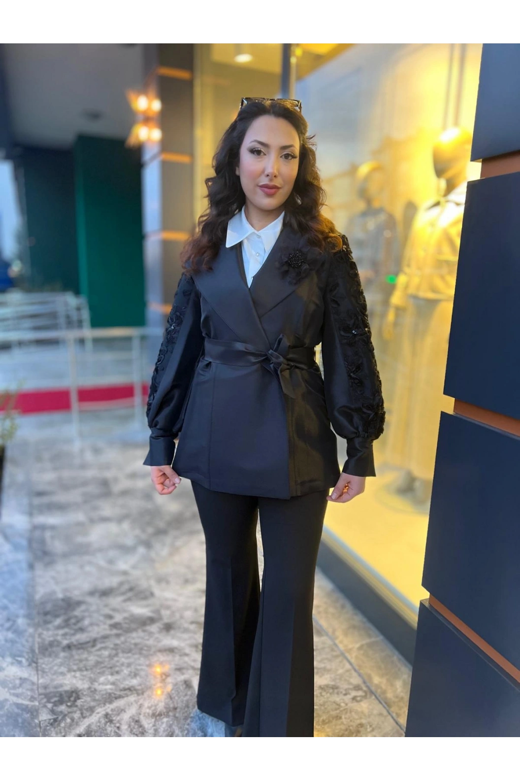 MY312-KOLLARI DANTELLİ CEKET SİYAH