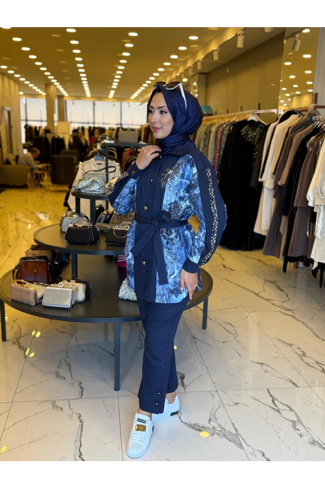 MY312-KOLU TAŞLI TAKIM LACİVERT