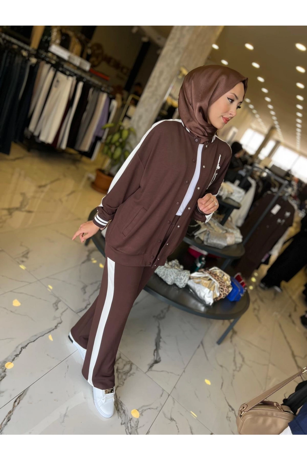 MY312-KUŞ DETAYLI TAKIM KAHVE