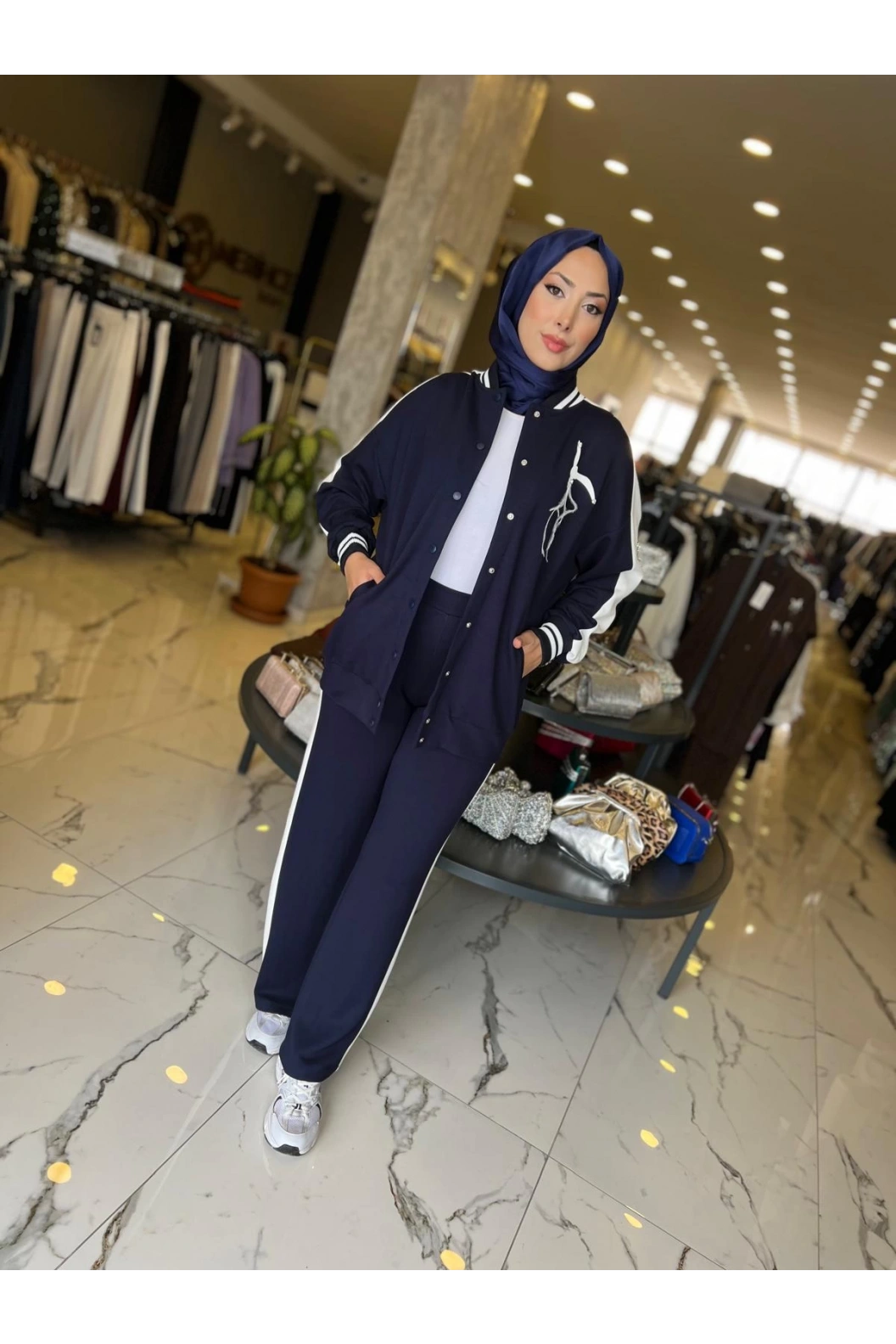 MY312-KUŞ DETAYLI TAKIM LACİVERT