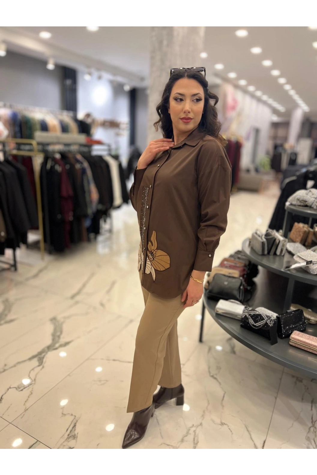 MY312-NAKIŞLI TAŞLI GÖMLEK KAHVE