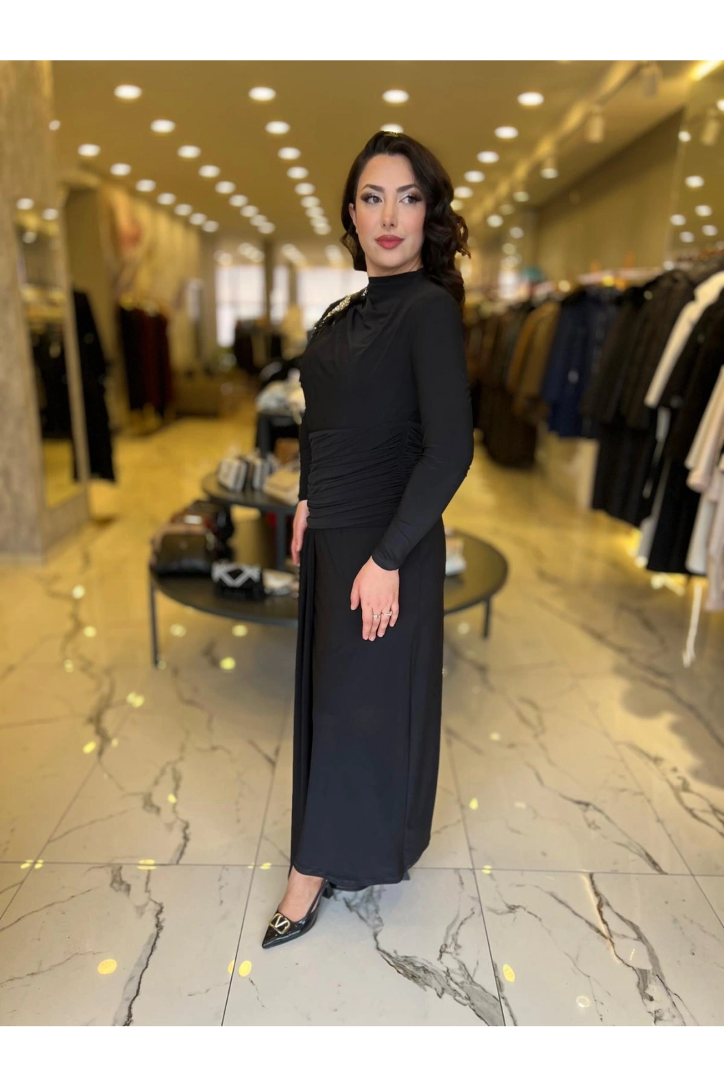 MY312-OMUZU TAŞLI ELBİSE SİYAH