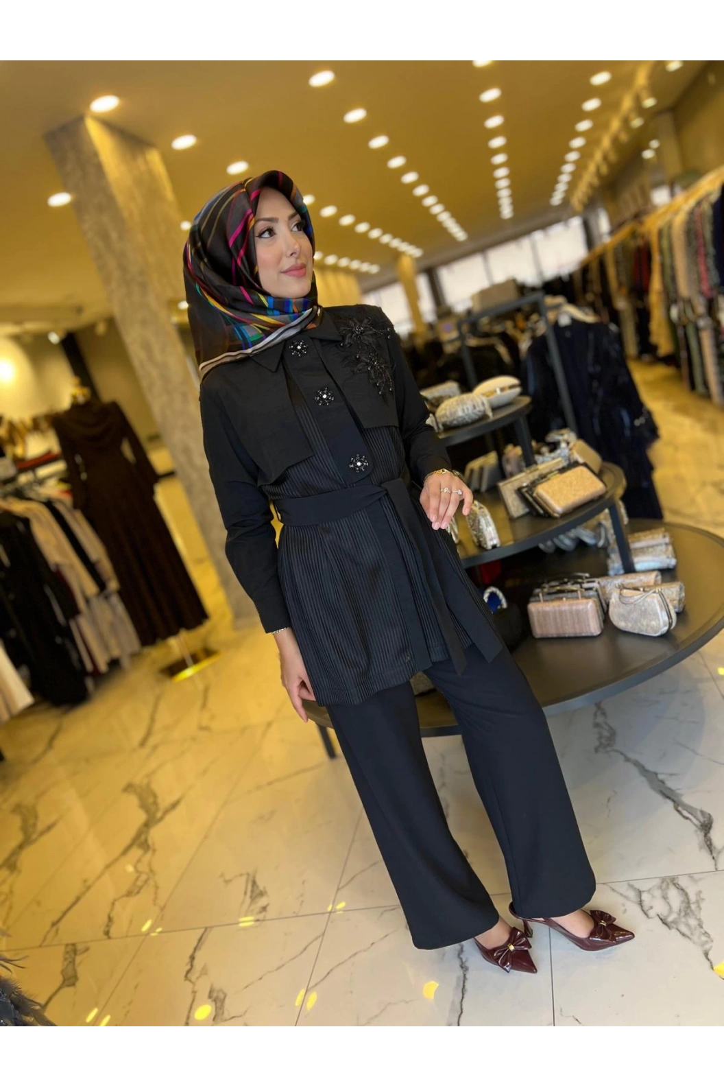 MY312-OMZU AKSESUARLI GİY ÇIK SİYAH