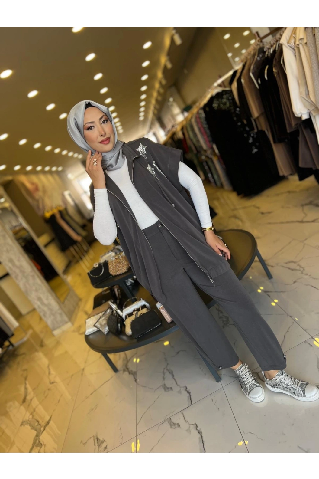 MY312-OMZU TAŞLI TAKIM ANTRASİT