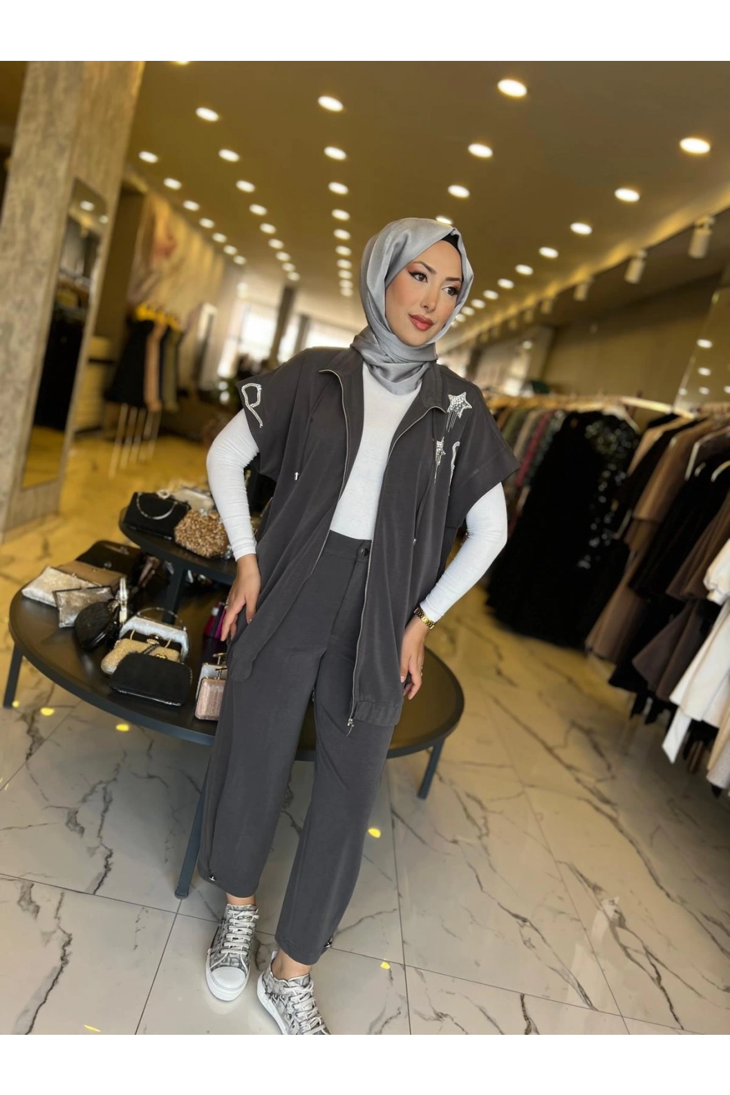 MY312-OMZU TAŞLI TAKIM ANTRASİT