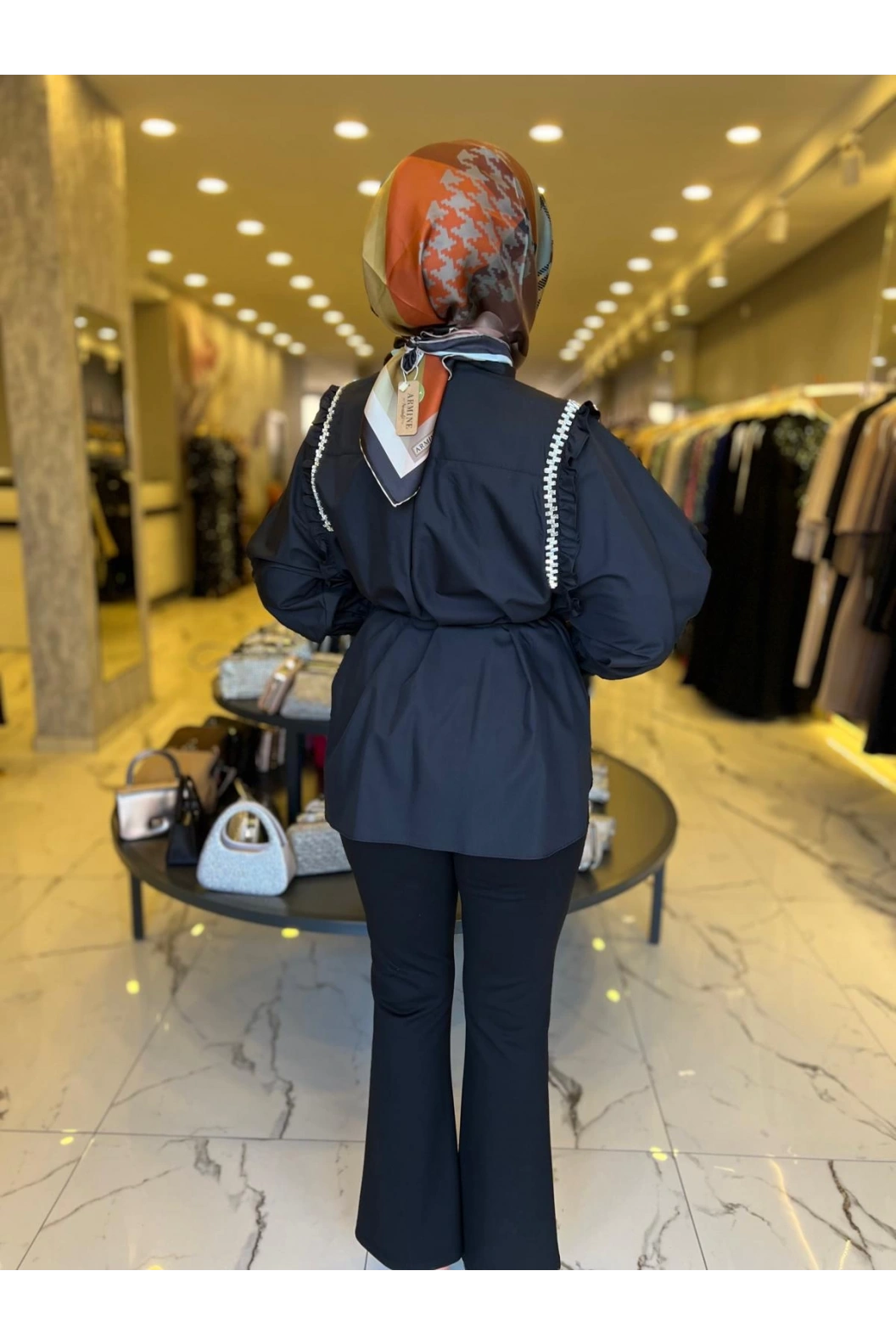 MY312-OMZU TAŞLI TUNİK SİYAH