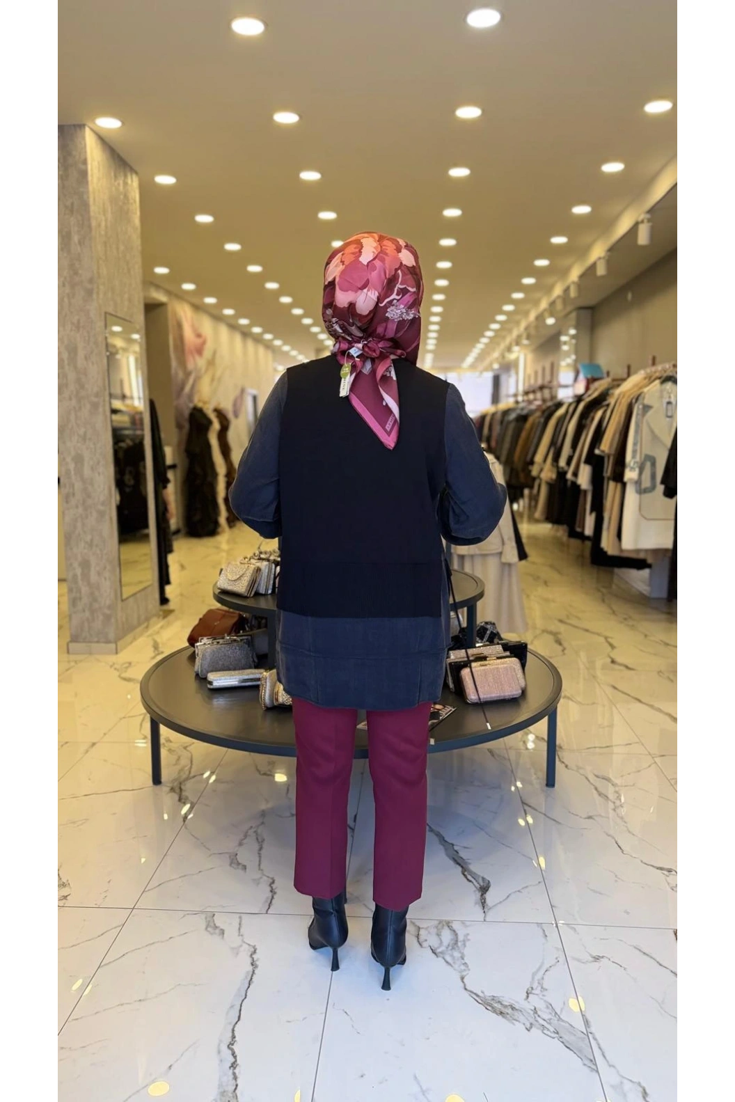 NİLİWİ-ETEĞİ ÇİFT KATLI KUPRA TUNİK SİYAH