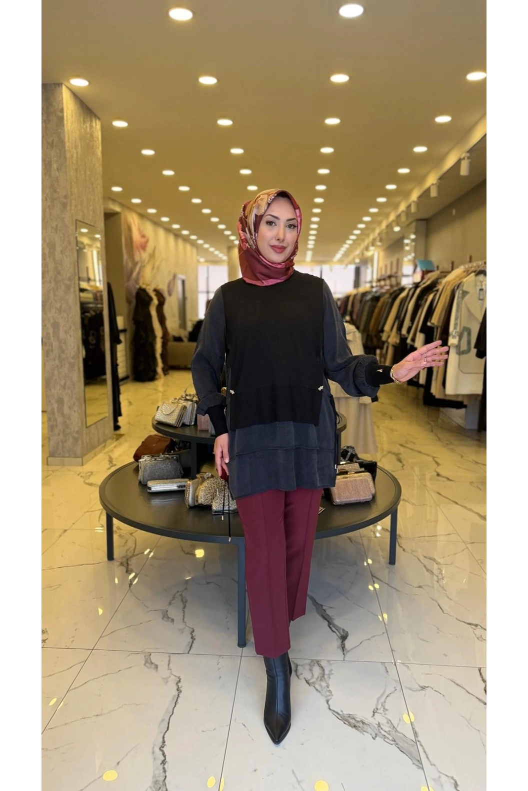 NİLİWİ-ETEĞİ ÇİFT KATLI KUPRA TUNİK SİYAH