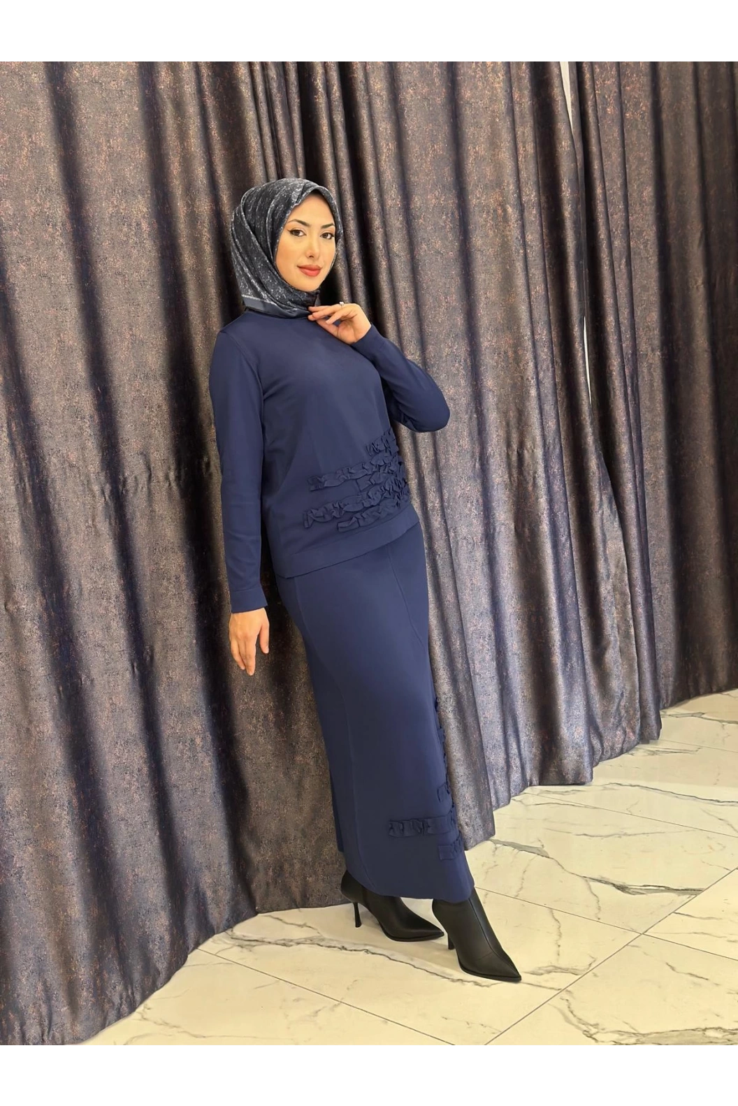 NİLİWİ-FIRFIRLI ETEK BLUZ LACİVERT