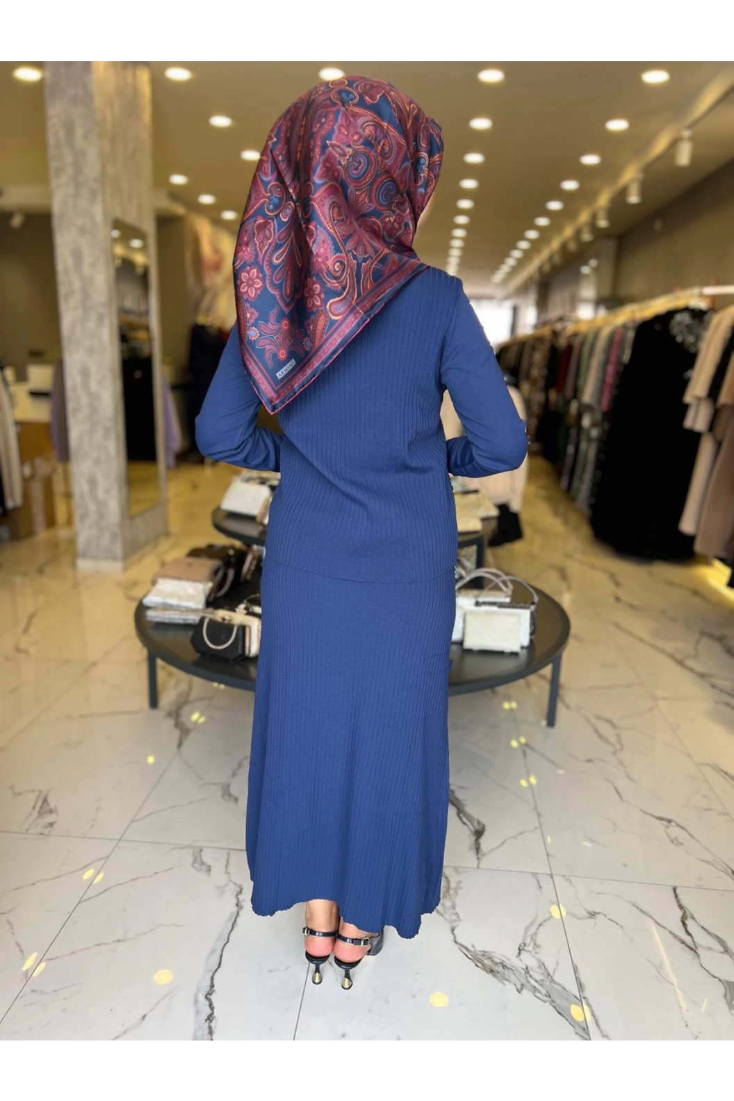 NİLİWİ-FIRFIRLI ETEKLİ TAKIM LACİVERT