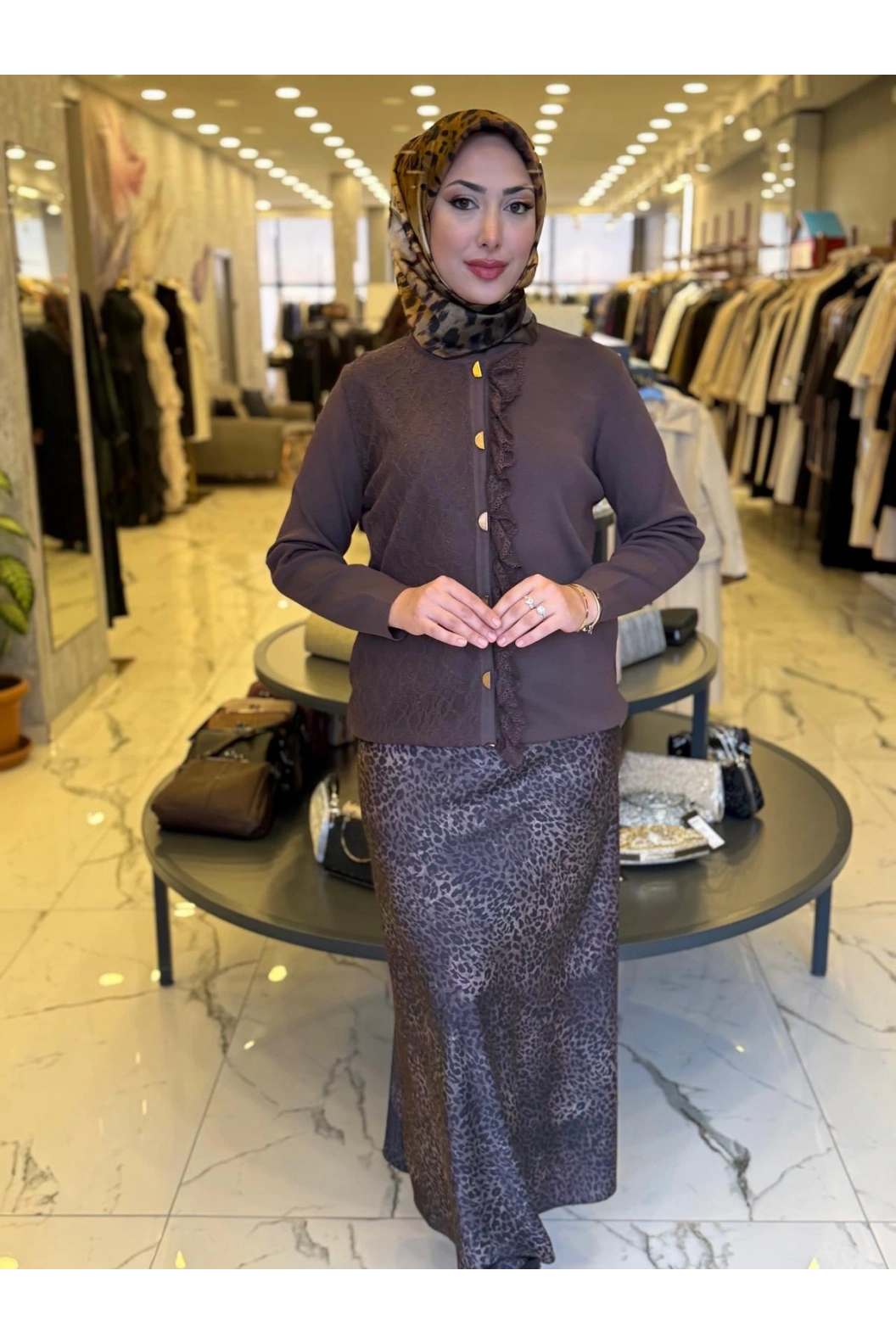 NİLİWİ-FIRFIRLI HIRKA KAHVE