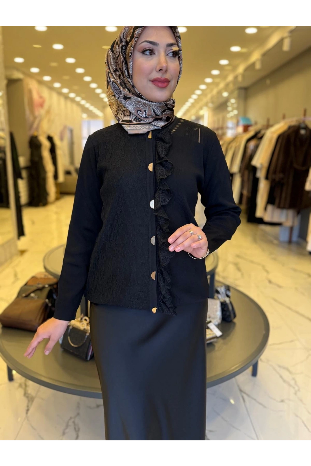 NİLİWİ-FIRFIRLI HIRKA SİYAH