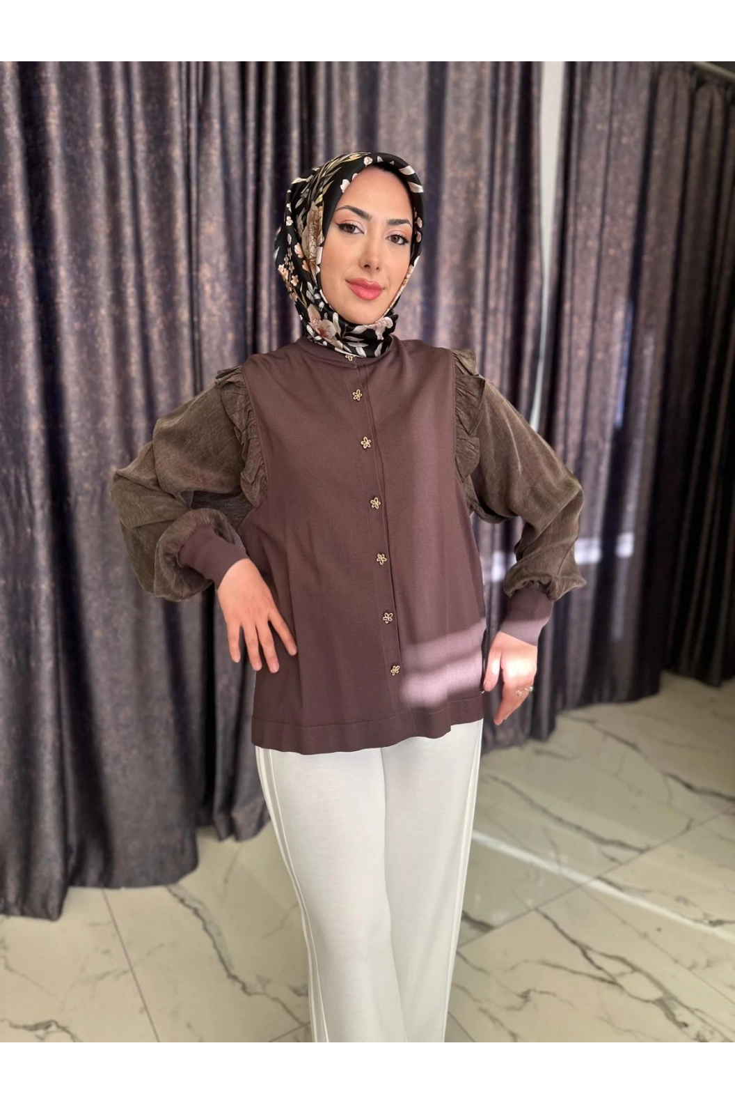 NİLİWİ-KARE KESİMLİ FIRFIRLI TUNİK KAHVE