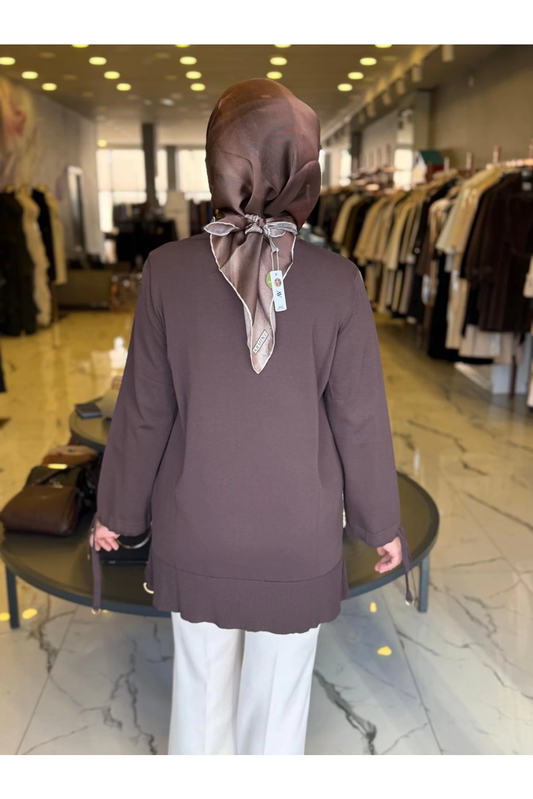 NİLİWİ-ÖN ETEĞİ BÜZGÜLÜ TUNİK KAHVE